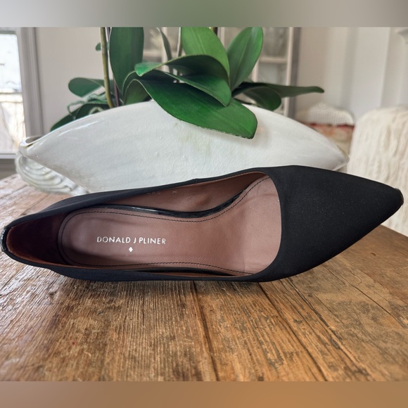 Donald J Pliner TREVA High Heel Pointed Toe Black 8.5 - Picture 7 of 15